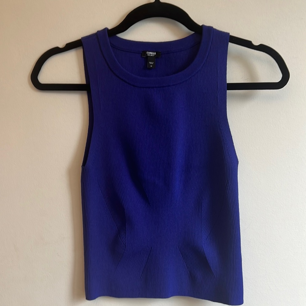Express Body Contour Fitted Tank, M